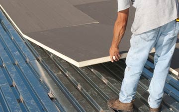 benefits of insulating Tresinney flat roofing